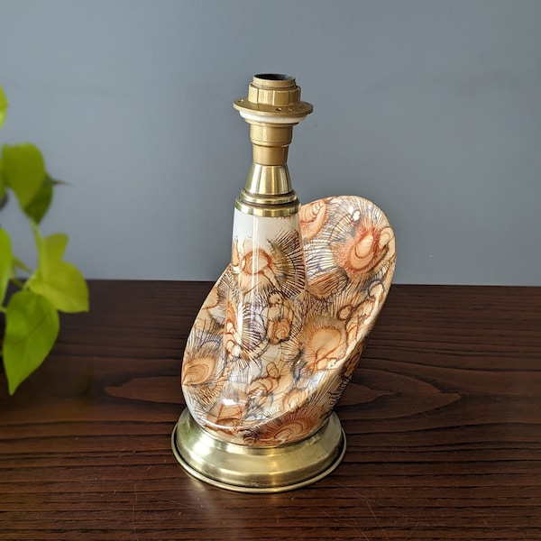 Lampe de table en céramique peinte à la main // lampe de table vintage du milieu du siècle // lampe marron orange blanc // lampe arte nouveau // lampe de table européenne