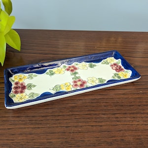 Hand-painted ceramic tray with flowers // blue and white pottery // Portugal ceramics / artisan appetizer tray / floral design / kitchenware