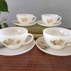 Vintage milkglass teacups with rose design, 2 large 2 small / Arcopal France teacup and espresso cup set of 2 / white teacups with pink rose