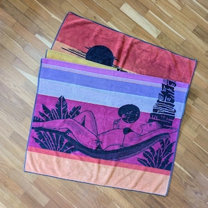 Vintage Portuguese beach towel | reversible mid-century modern towel | tropical graphic woman and palm tree // sunset colors