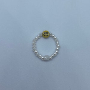 Smiley Face Pearl Ring