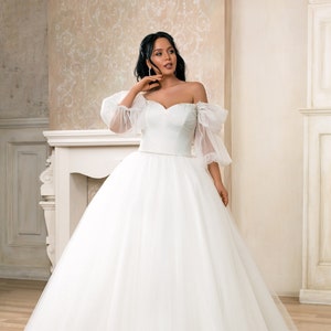 Plus size ball gown wedding dresses with sleeves sales