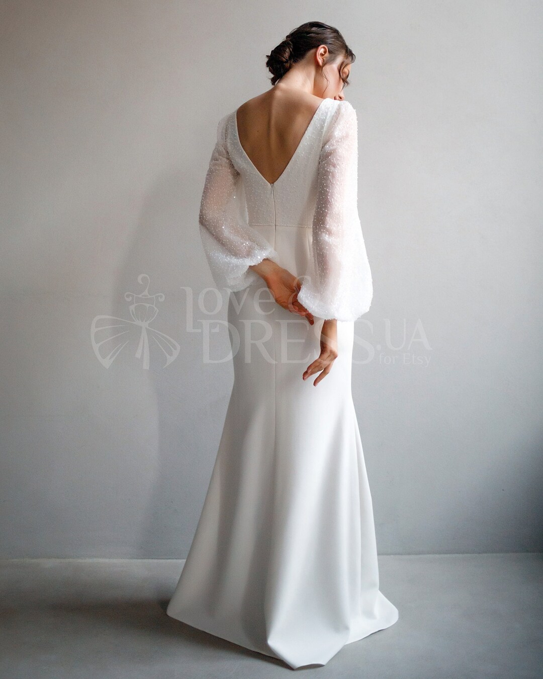 Simple Long Sleeve Wedding Dress Minimal Bridal Style