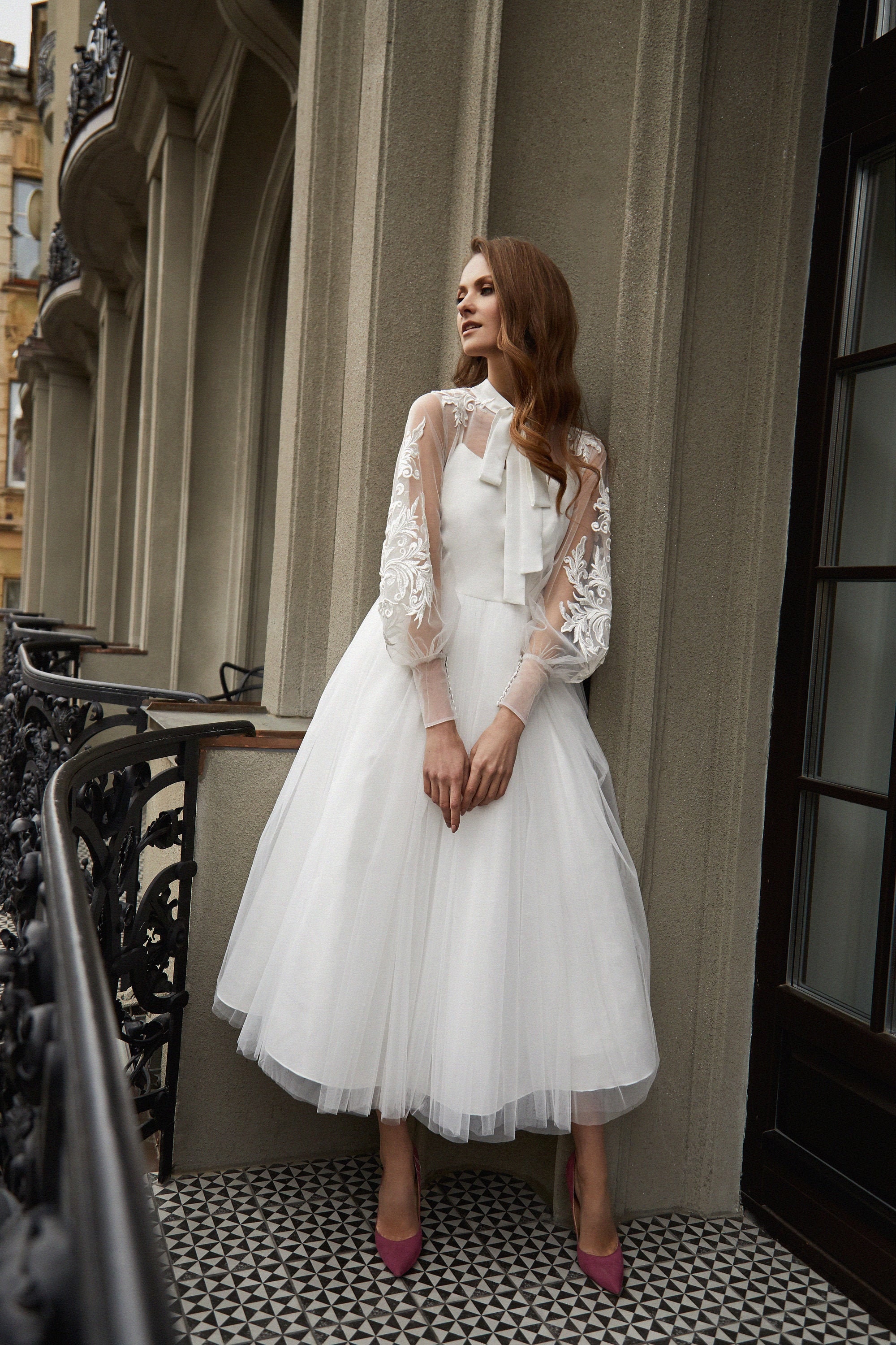 short wedding dresses with sleeves