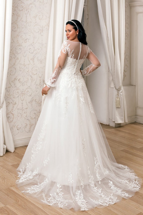 Plus Size Wedding Dresses With Detachable Long Sleeve Lace Appliques Bridal  Gown