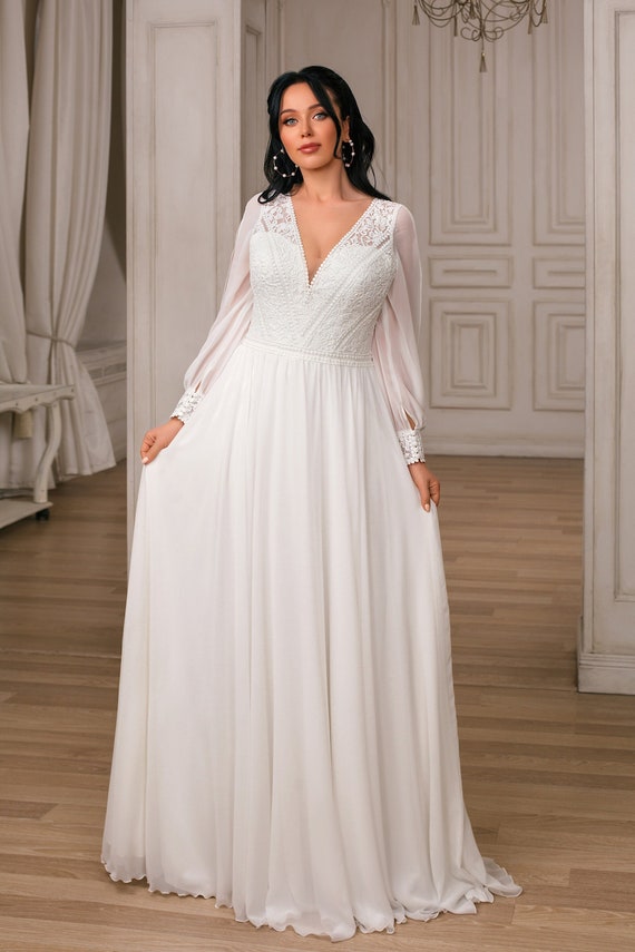 Plus size long shop sleeve lace dress