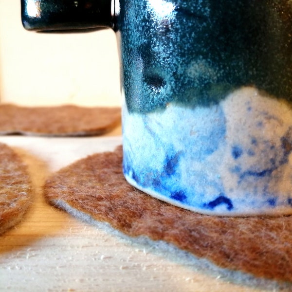 6 coasters/dessous de verre marron caramel et gris en feutre de laine alpaga et mérinos