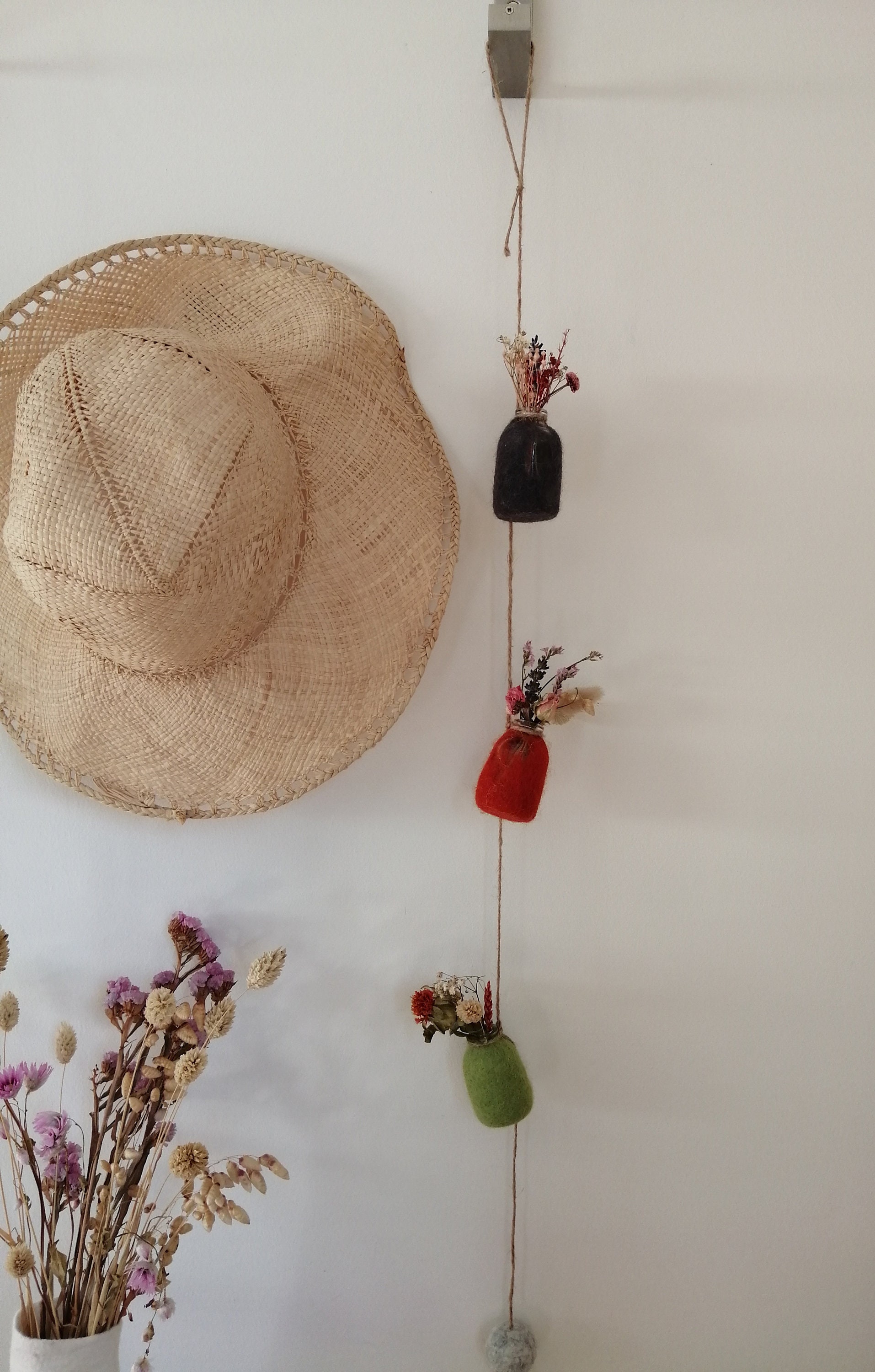 Décoration Murale en Laine Feutrée à La Main