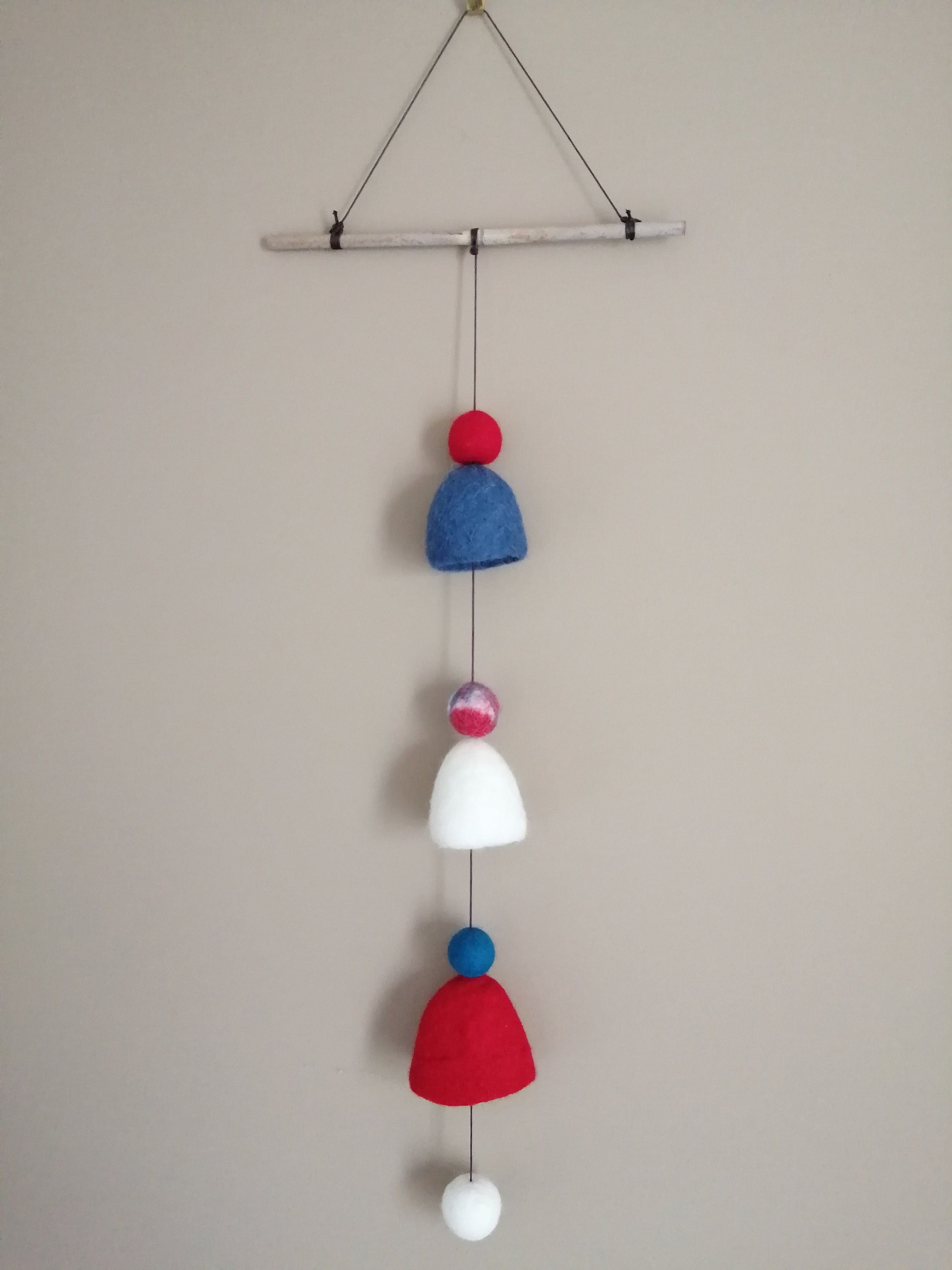 Décoration Murale en Laine Feutrée à La Main