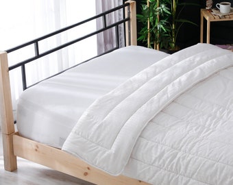 Edredón 100 % de lana natural, funda de satén de algodón acolchado (sin ruido), peso medio, hipoalergénico, regulador de temperatura, apto para cualquier temporada.