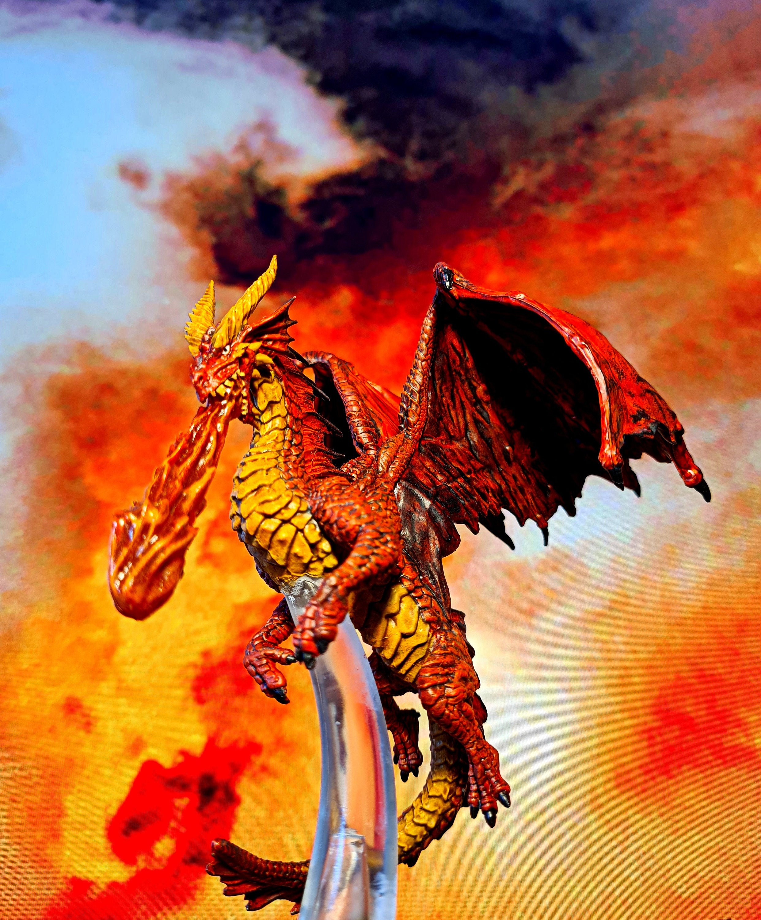 Miniature Young Red Dragon Dnd Dungeons and Dragons Hand