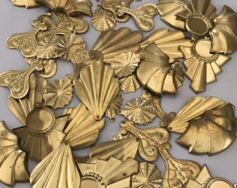 Mixed Stamping Brass Vintage Lot of (5 pieces) Jewelry Findings MIX251