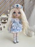 Handmade Fabric Doll \u2013 White Hair \u2013 OOAK Collectible Textile Doll 25 cm