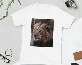 Lion Head T-Shirt: Ring-Spun Cotton Tee for Men and Women