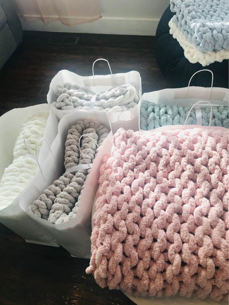 Chunky Knit Blanket Jumbo Chenille Yarn Arm Knit Blanket Etsy Canada