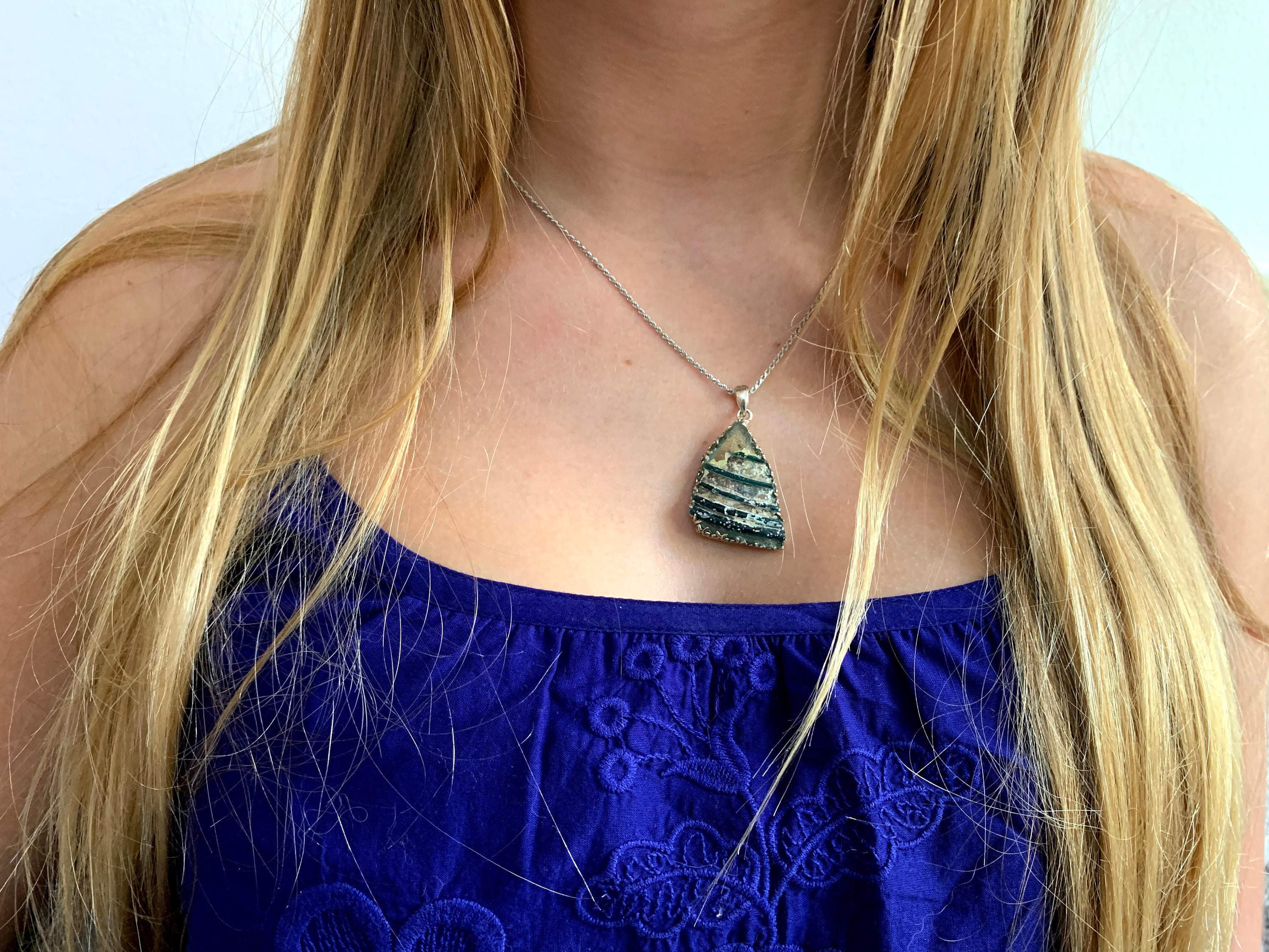 Pendentif En Argent Sterling Noirci Et Verre Romain Antique Avec Chaîne 50cm - Fait Main En Israël
