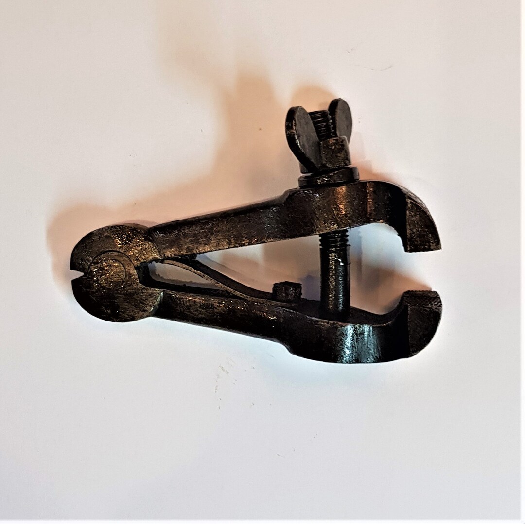 Small Vise Clamp Vintage Sample With Manual Screw Mechanism Etsy