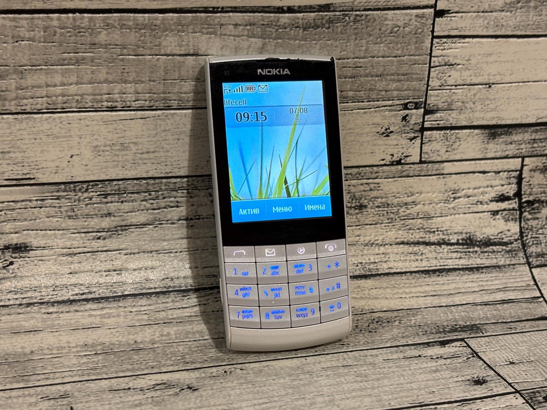 美品 诺基业 Nokia T7 G3 China Mobile版 付属品あり il_1080xN.7508656098_jl6o.jpg