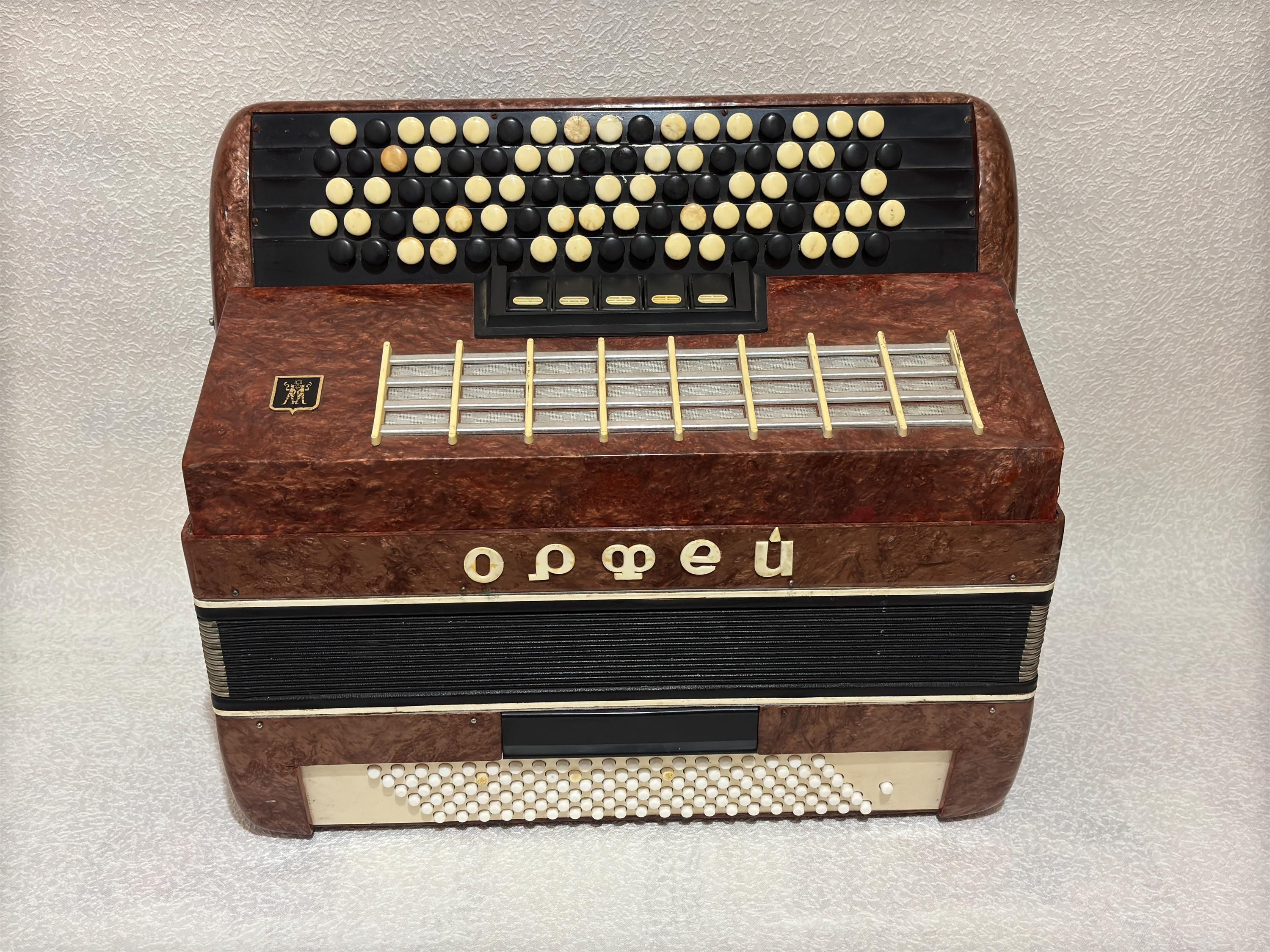Russian button accordion - Etsy 日本