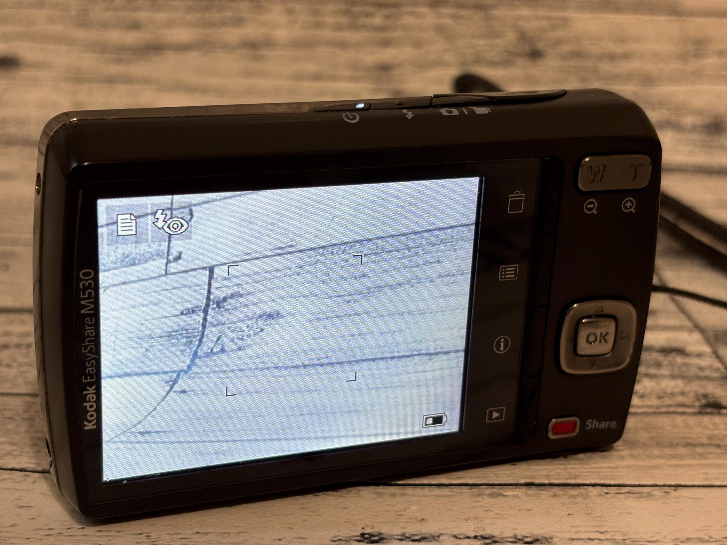 Kodak Easyshare M530 Digital Camera, 12MP Y2K Compact Camera, 3x