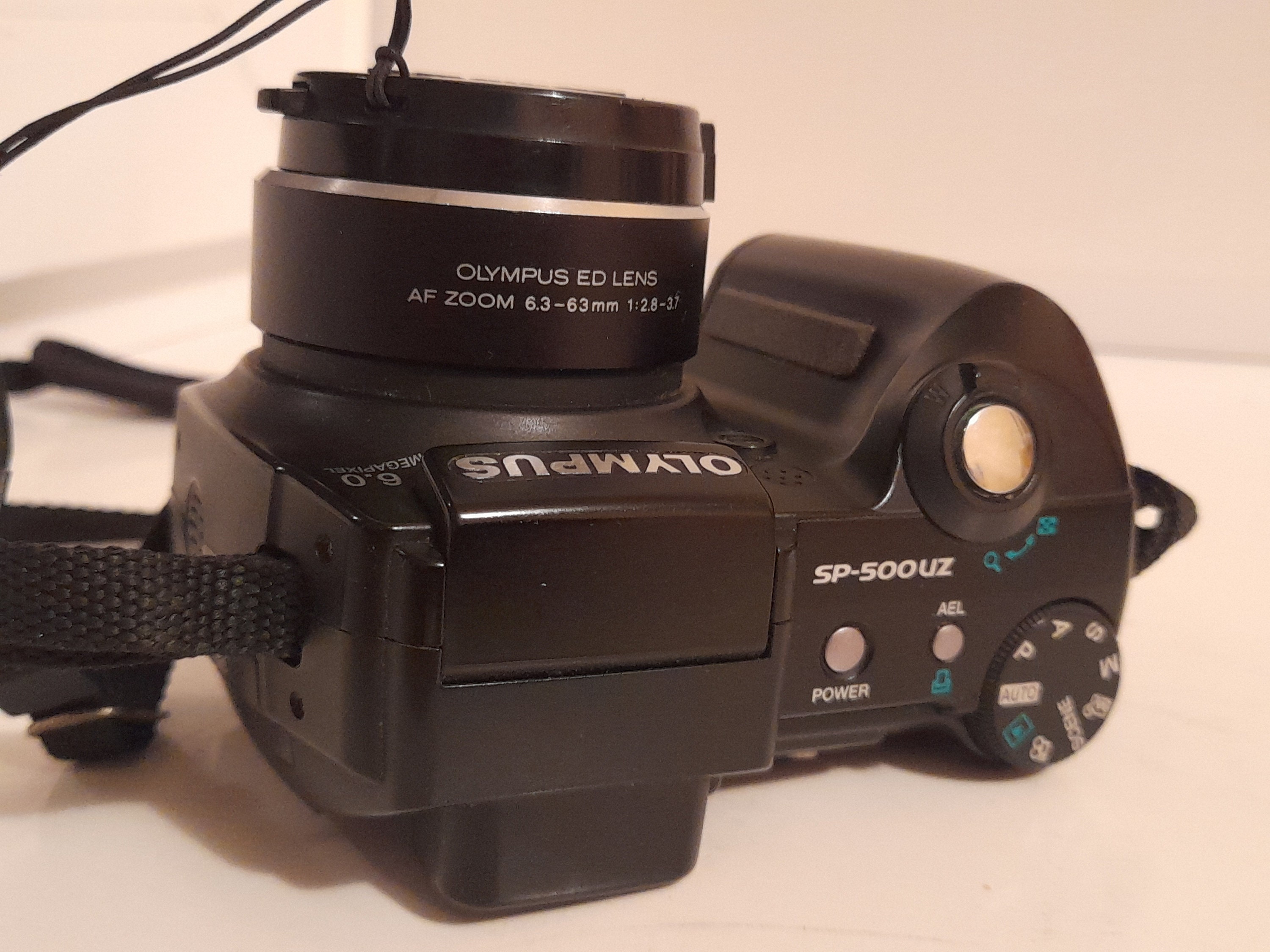 ヴィンテージ オリンパス SP-500UZ デジタルカメラ：6MP、10倍ズーム 