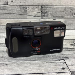 Vintage Olympus AF-10 Super: 35mm Film Camera, Point & Shoot