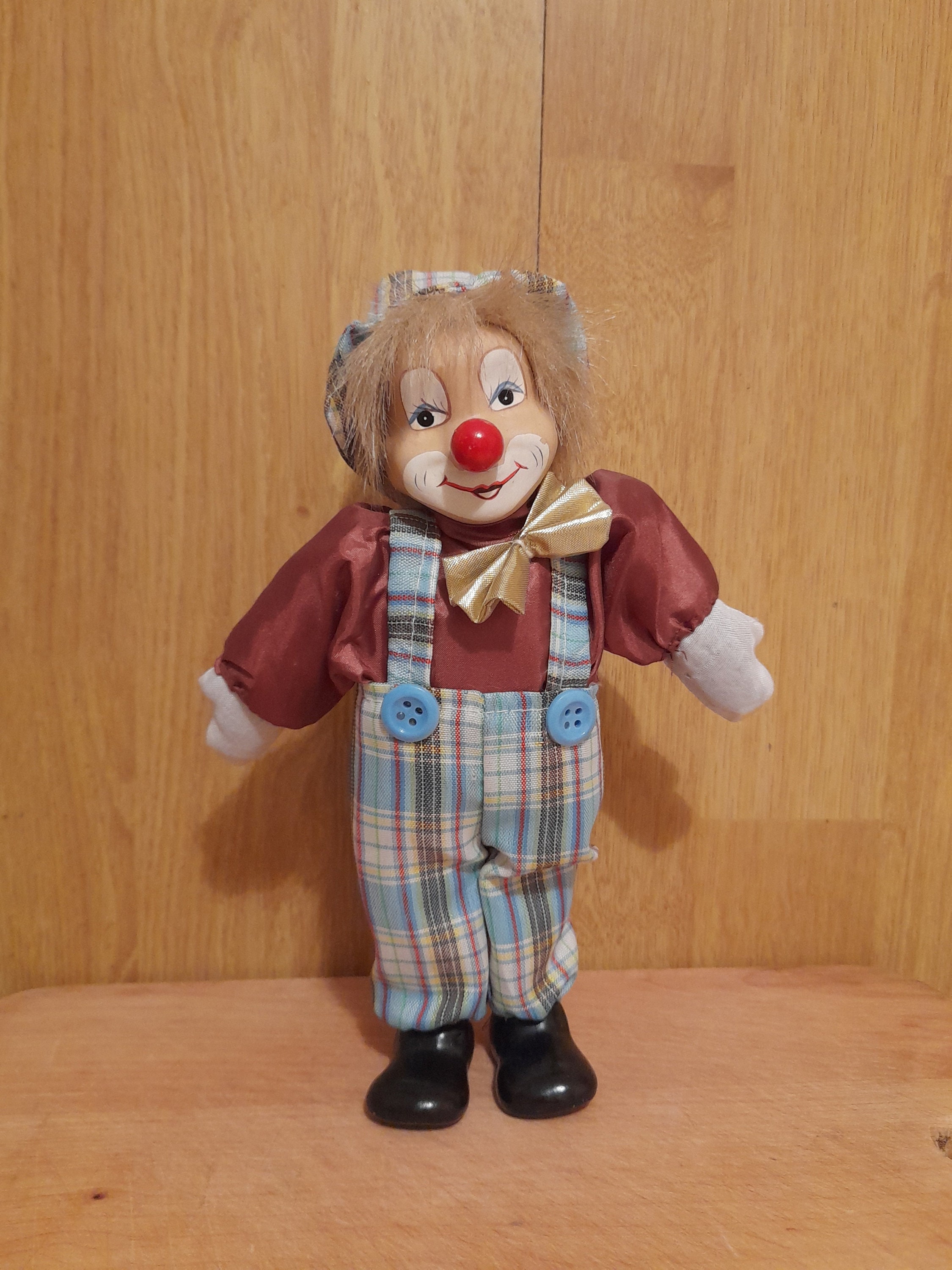 Vintage Porcelain Clown Doll: 90s Collectible Harlequin Decor - Etsy