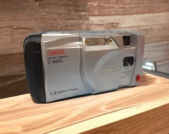 OLYMPUS C-860L コンパクトデジタルカメラ・レトロ Vintage Olympus Digital Camera C-860L: 1.3MP Retro Collectible - Etsy