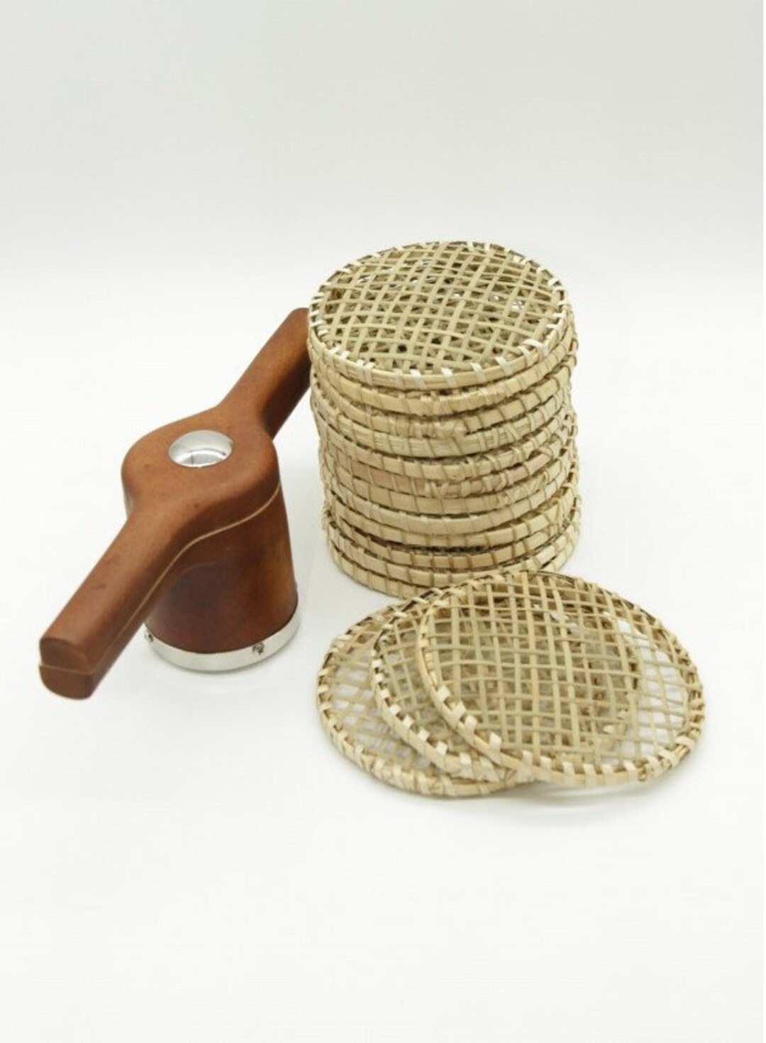 Ecofriendly Wooden String Hopper Maker With String Hopper Mats 20pcs