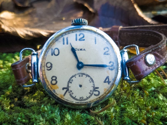 Antique Swiss CYMA watch 1930's. Vintage watch. R