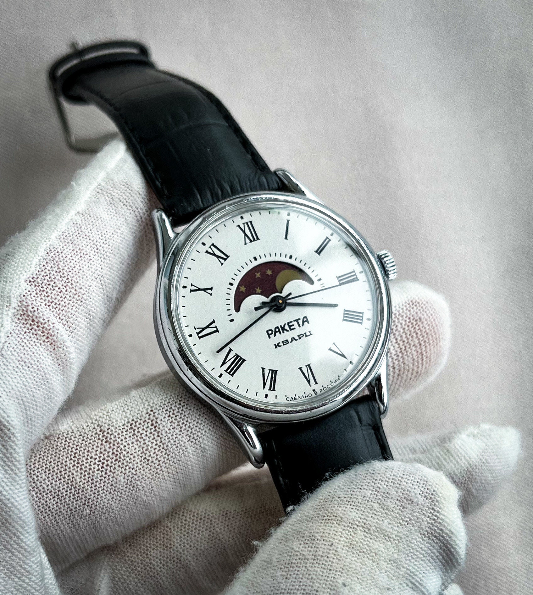 Best vintage moonphase watches outlet