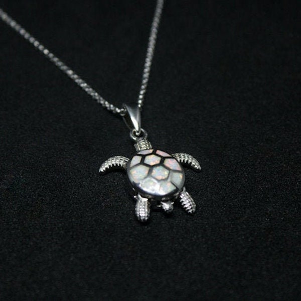 Pendentif tortue en argent, pendentif opale bleue, pendentif d'été, pendentif opale, pendentifs bijoux d'été, bijoux grecs, cadeau en argent pour femme