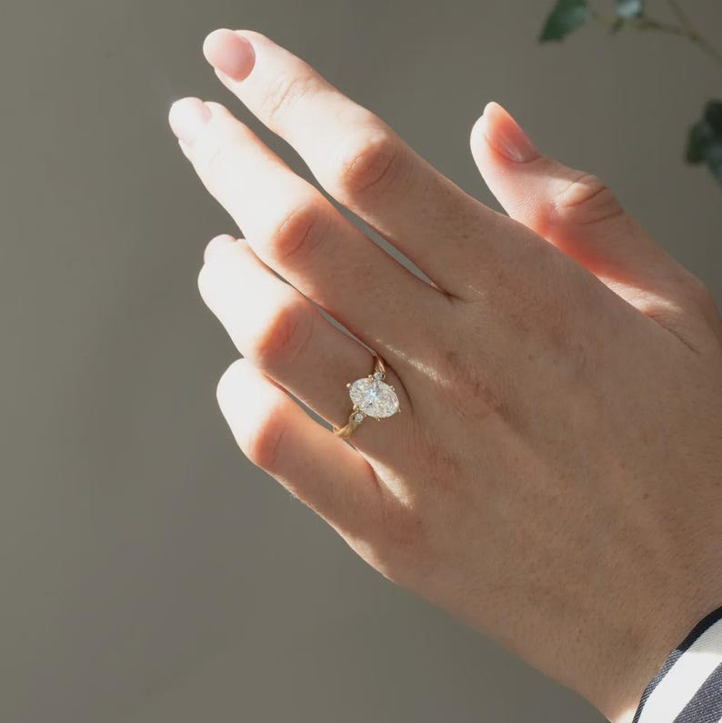 2 Carat Lab Grown Oval Diamond Trilogy Engagement Ring in Yellow Gold, Three Stone Bridal Ring, Oval Cut Custom Engagement Ring for Women image 5