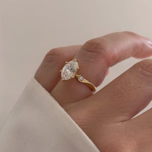 2 Carat Lab Grown Oval Diamond Trilogy Engagement Ring in Yellow Gold, Three Stone Bridal Ring, Oval Cut Custom Engagement Ring for Women image 4