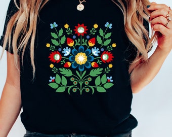 Polish Folk Art Wycinanki Design Unisex Jersey Short Sleeve Tee