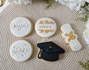 Graduation biscuits