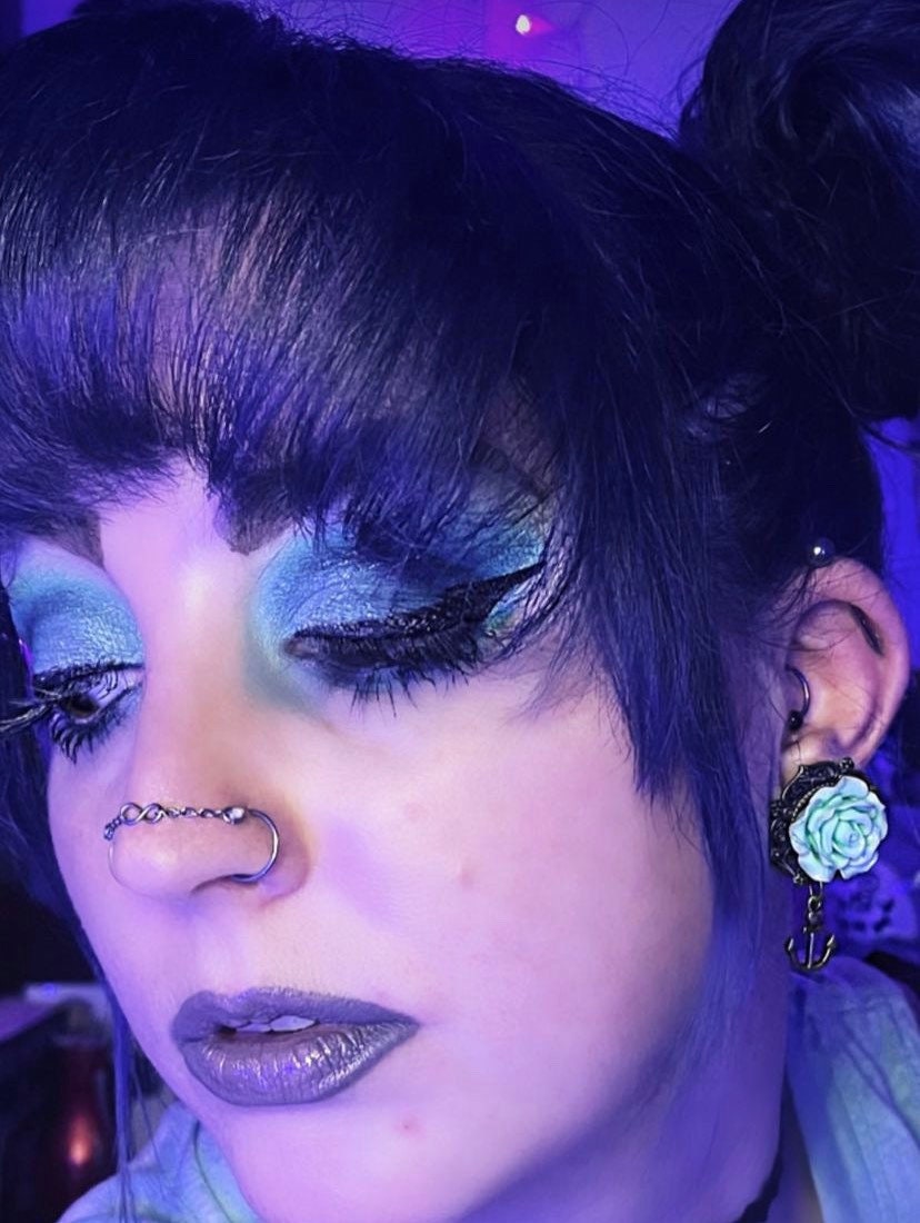 Infinity Symbol Nose Chain, Nostril Chain, Nasallang