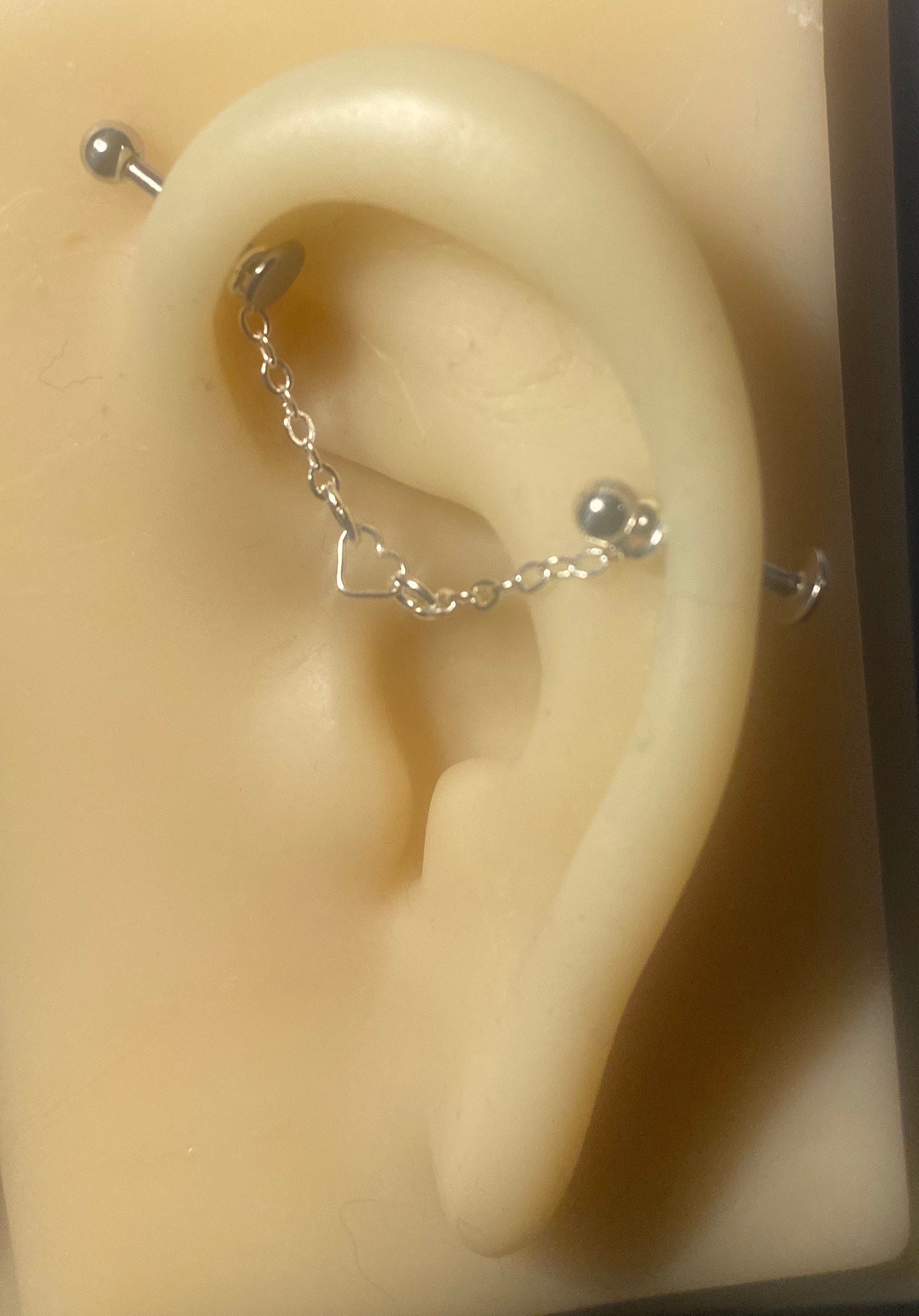 Heart Ear Chain, Ear piercing chain, industrial piercing/cartilage/scaffolding/helix/Tragus/daith piercing jewellery, convertible ear chain
