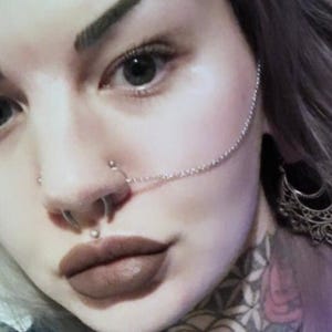 Nose to ear chain, septum to ear chain, nostril piercing chain, nose chain, nostril chain, nose piercing jewellery,nostril to ear chain,goth