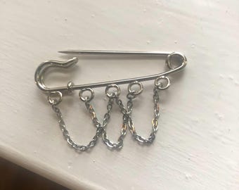 Safety Pin Chain Brooch: Stainless Steel Egirl Goth Pin