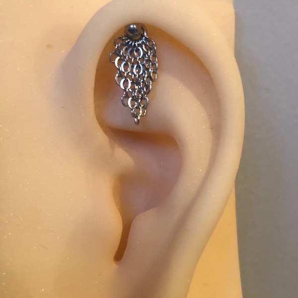 accessoire de piercing, accessoire de piercing, chaîne, chaîne de piercing, accessoires, boucle d'oreille, chaîne de nez, chaîne de lèvre, chaîne d'oreille, bijoux de piercing