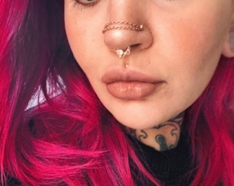 Double nose chain, nose piercing chain,nose chain, nostril chain, nasalang, nose cuff, nose piercing jewellery, nostril piercing jewellery,