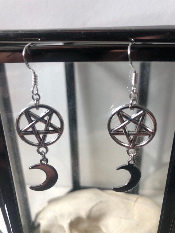 Pentagram Earrings,crescent Moon Earrings, Gothic Jewellery
