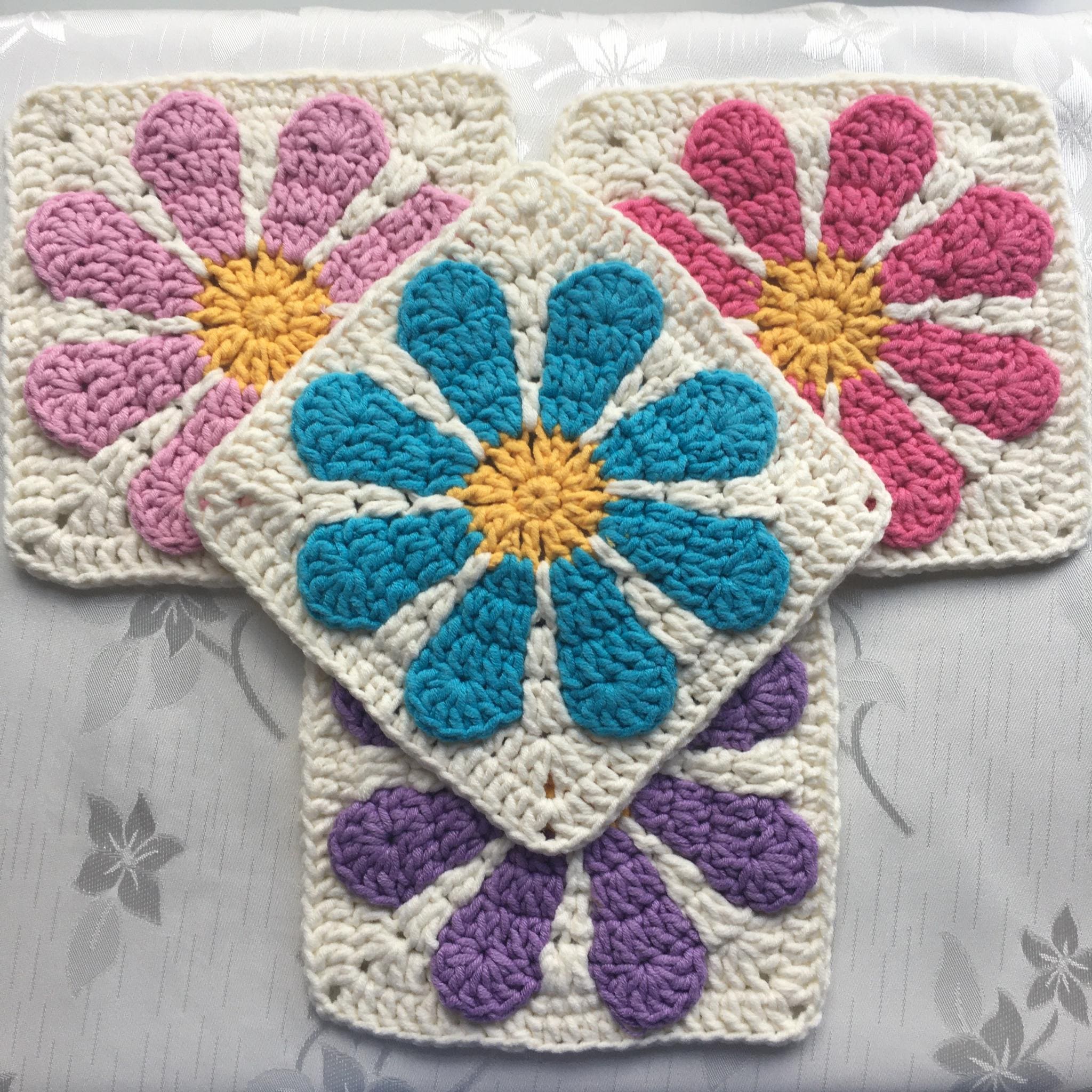 Motif flower blanket - Etsy 日本