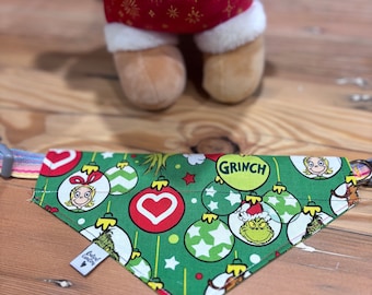 Green grinch slip dog bandana in multiple sizes