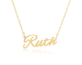 Ruth Stainless Steel Name Necklace in 