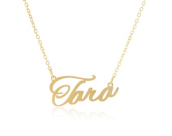 Tara stainless steel name city necklace in gold!