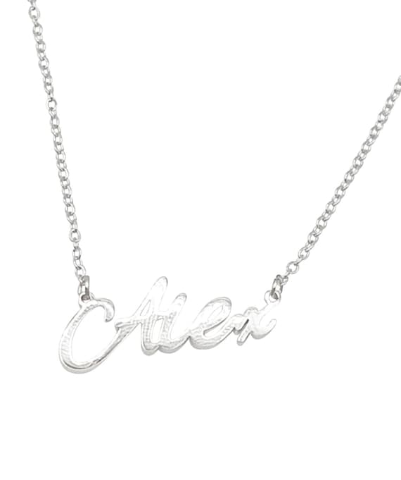 Necklace that says best sale alex