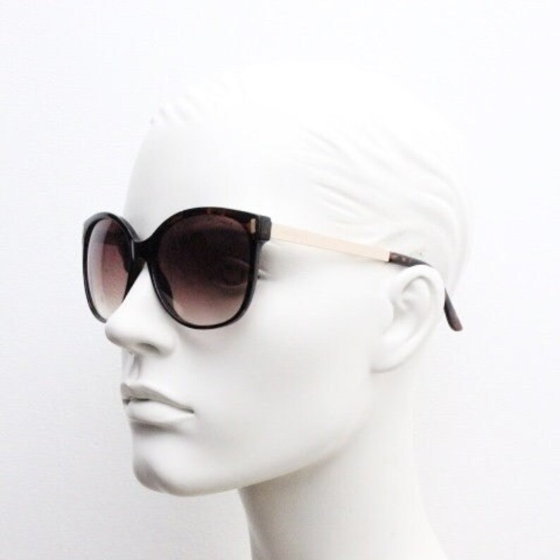 Tommy Hilfiger Big Cat Eye Sunglasses. Tortoise With Gold Arms and