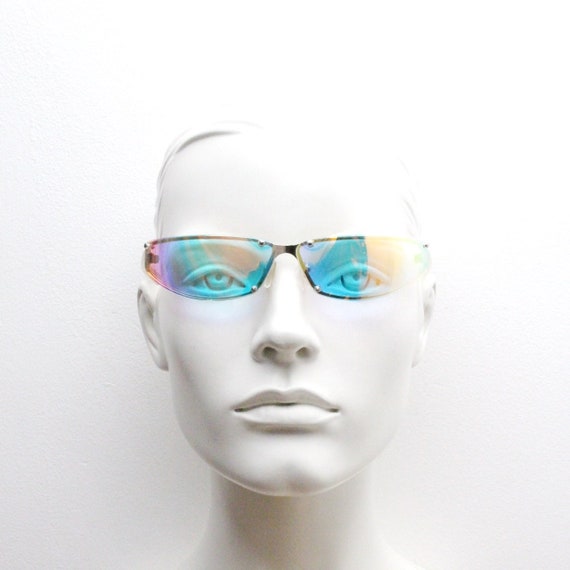 Y2K vintage wraparound sunglasses. Minimal chrome fra… - Gem